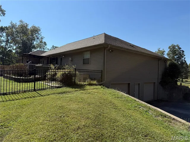 $499,900 | 7584 Private Road 2453, West Plains, MO 65775