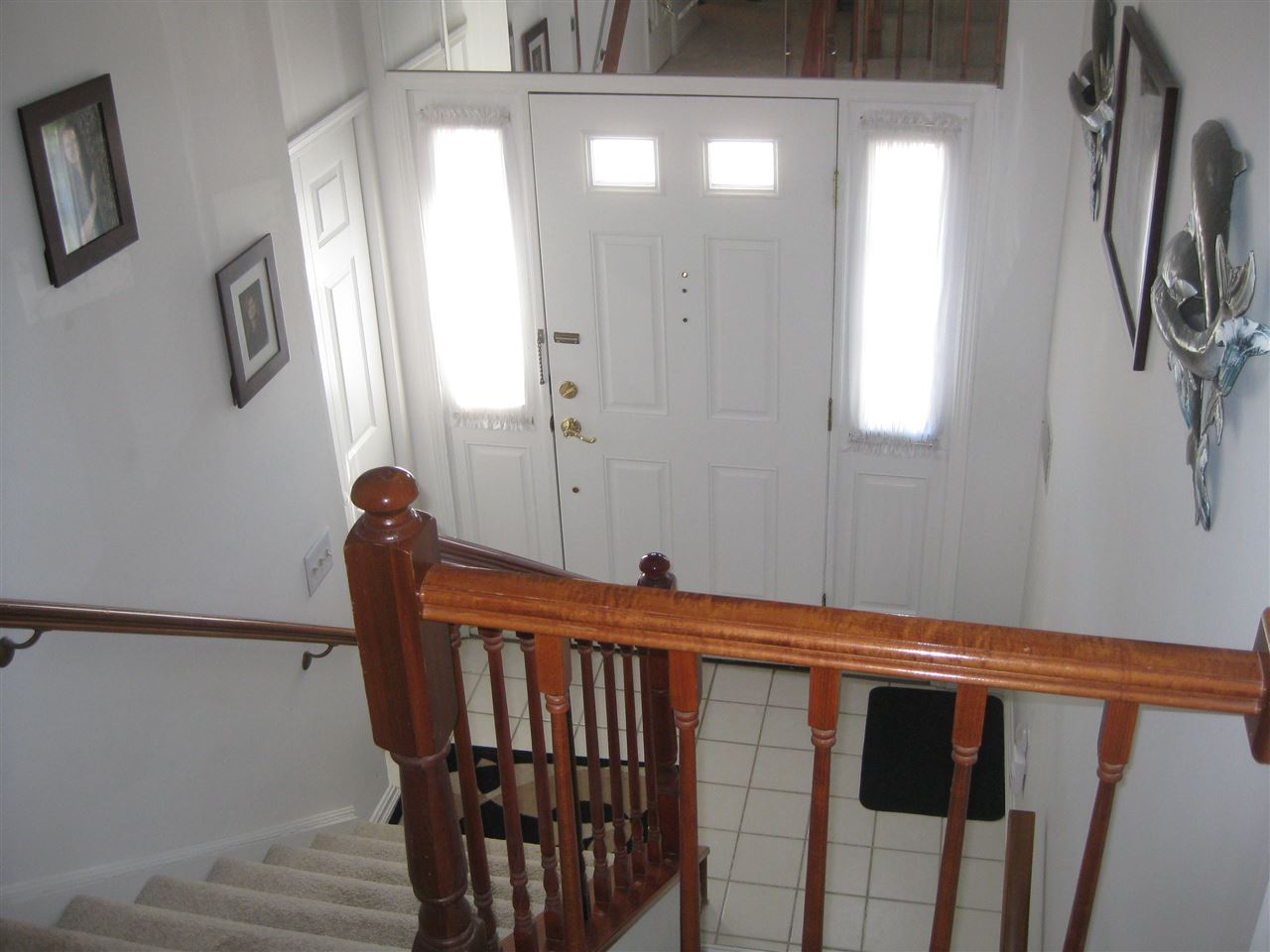 38 Middlesex Road Merrimack, NH 03054 - Photo 2 of 12
