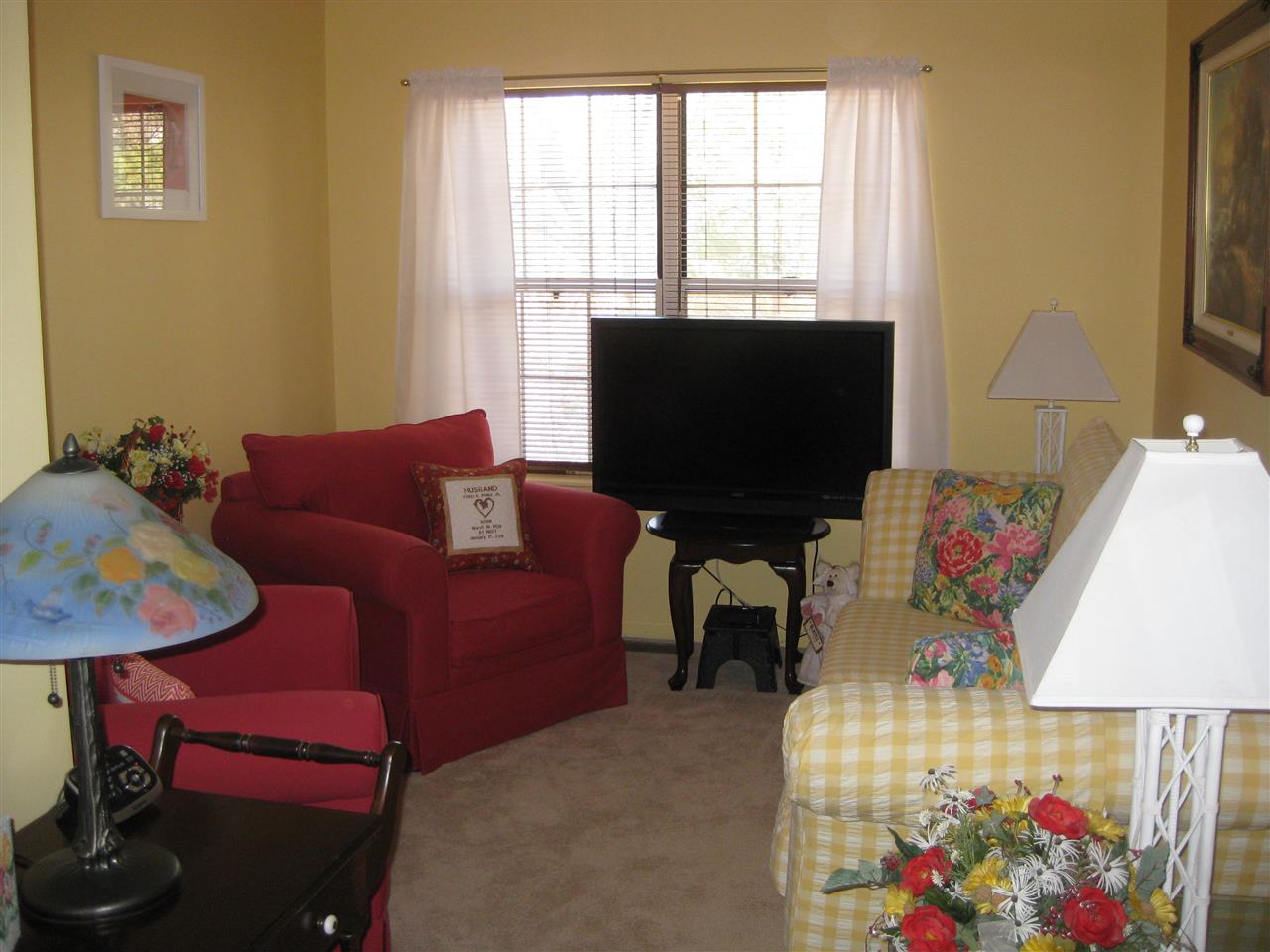 38 Middlesex Road Merrimack, NH 03054 - Photo 8 of 12