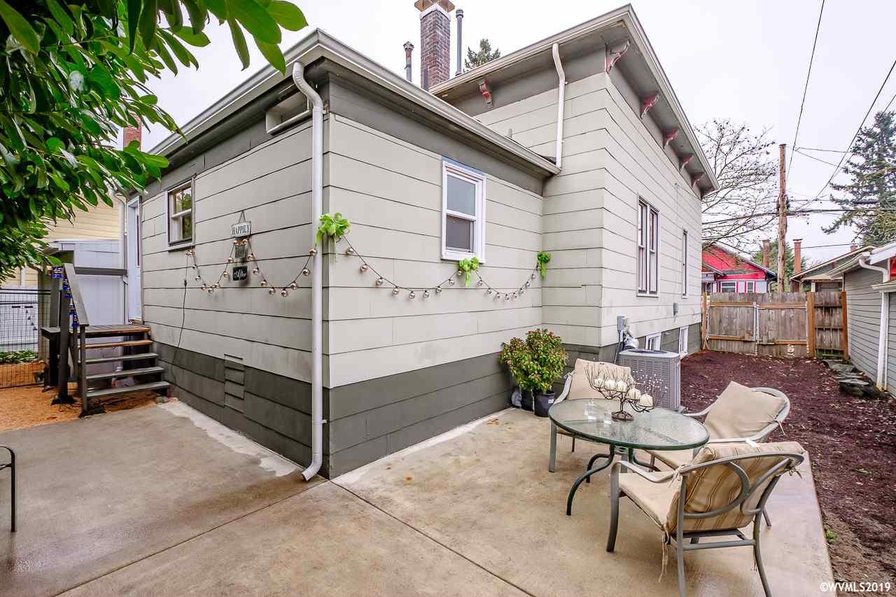 629 Southeast Montgomery Street Albany, OR 97321 - Photo 35 of 42