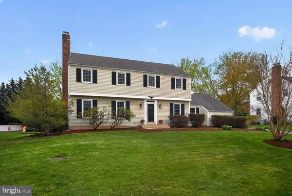 $1,090,000 | 450 Coldstream Drive, Berwyn, PA 19312