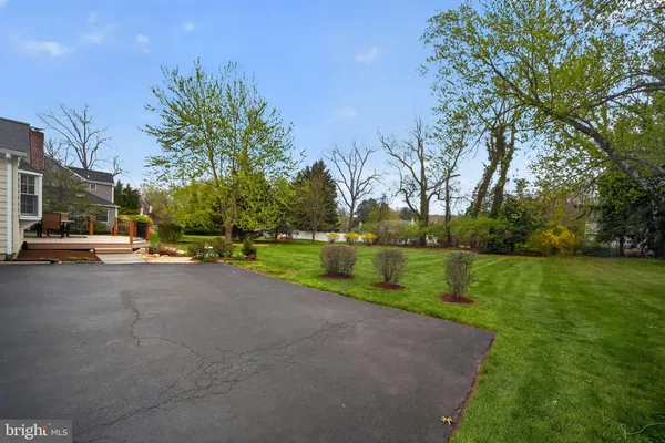 $1,090,000 | 450 Coldstream Drive, Berwyn, PA 19312