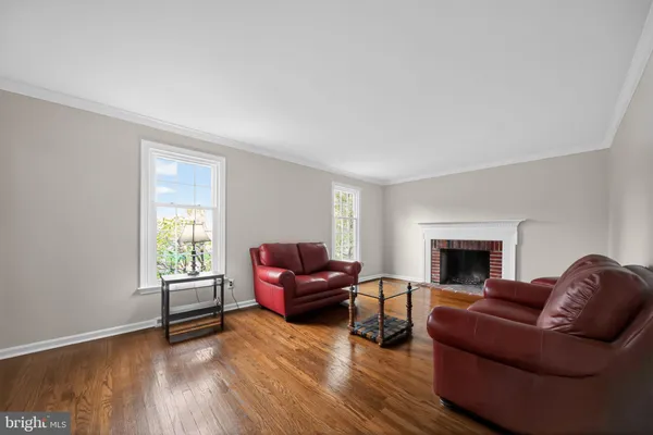 $1,090,000 | 450 Coldstream Drive, Berwyn, PA 19312