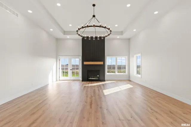 $869,900 | 1214 Whippoorwill Drive, Morton, IL 61550