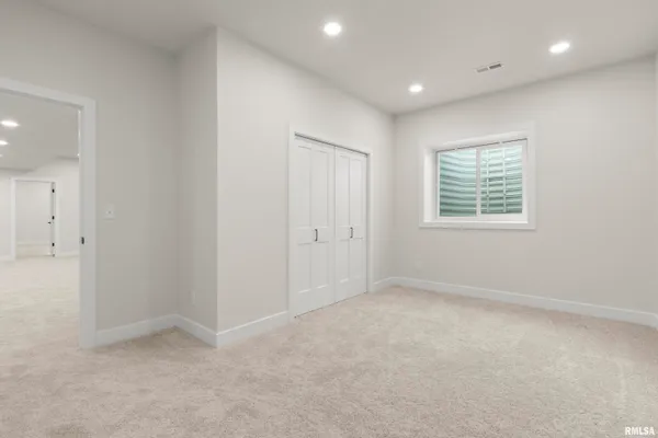 $725,000 | 1214 Whippoorwill Drive, Morton, IL 61550