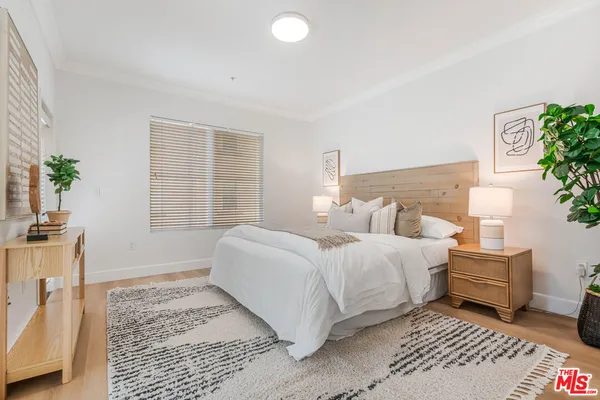 $1,395,000 | 6020 South Seabluff Drive, Unit 114, Playa Vista, CA 90094