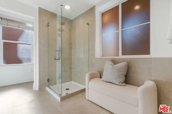 $1,395,000 | 6020 South Seabluff Drive, Unit 114, Playa Vista, CA 90094