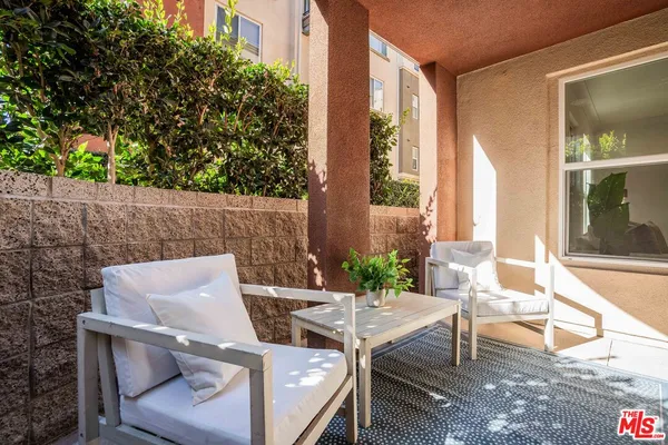 $1,395,000 | 6020 South Seabluff Drive, Unit 114, Playa Vista, CA 90094