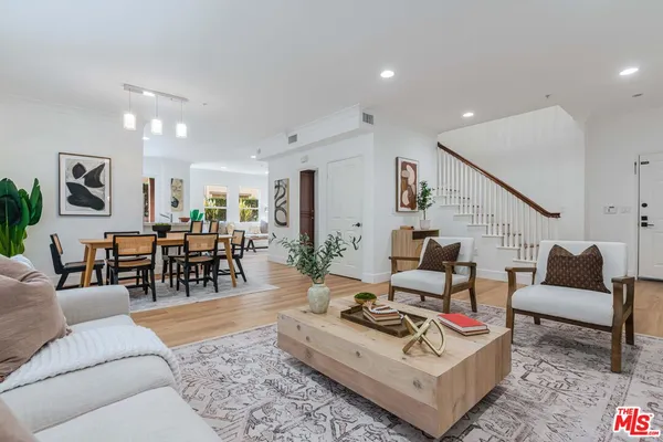 $1,395,000 | 6020 South Seabluff Drive, Unit 114, Playa Vista, CA 90094