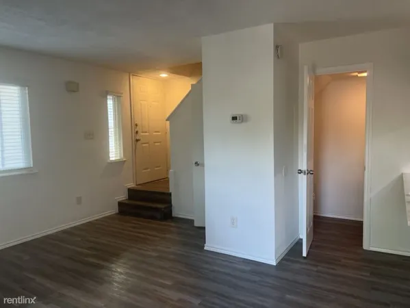 $1,625 | 3458 Willowrun Drive, Unit B, Austin, TX 78704