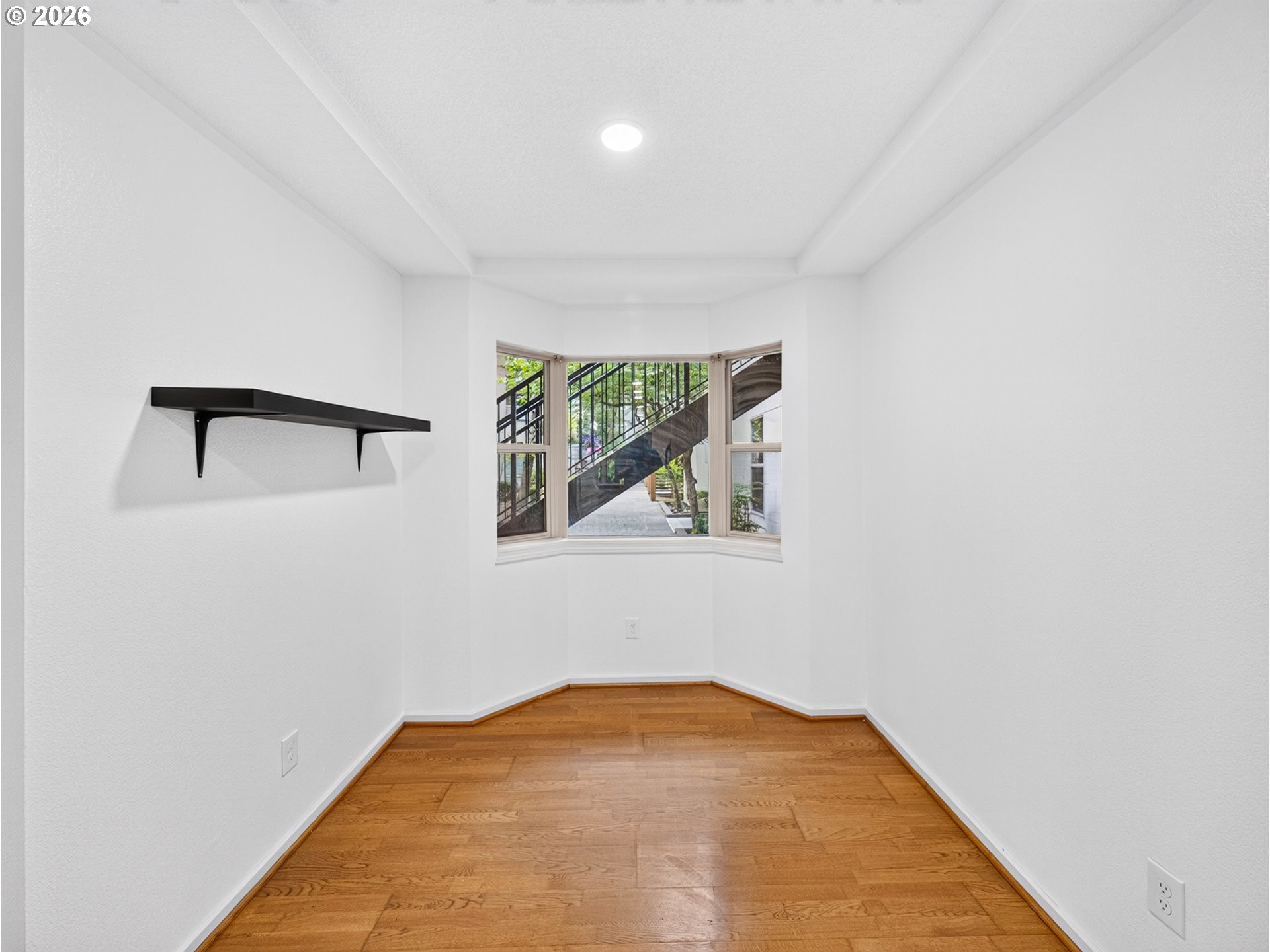 1535 Southwest Clay Street, Unit 103 Portland, OR 97201 - Photo 7 of 35 Dining Room