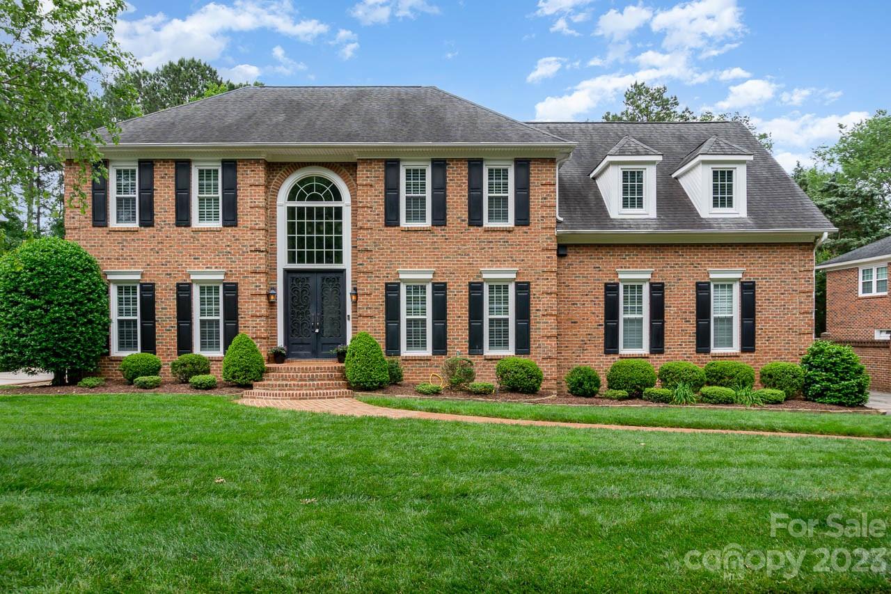 4709 Nora's Path Road Charlotte, NC 28226 - Photo 1 of 45 Gallery Image 1