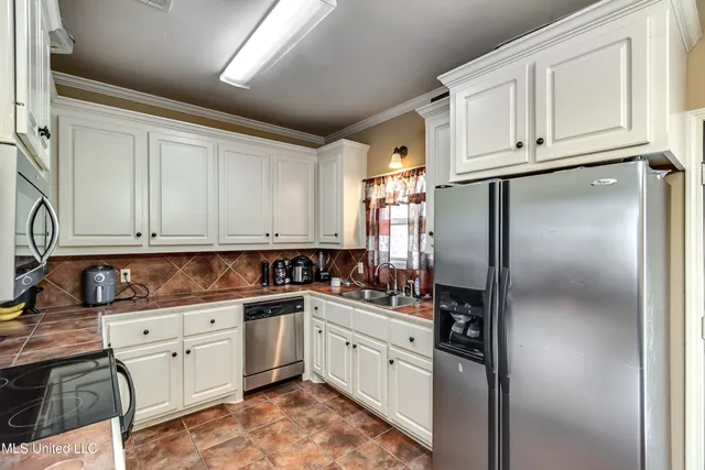 $249,999 | 304 Silver Tree Lane, Pearl, MS 39208