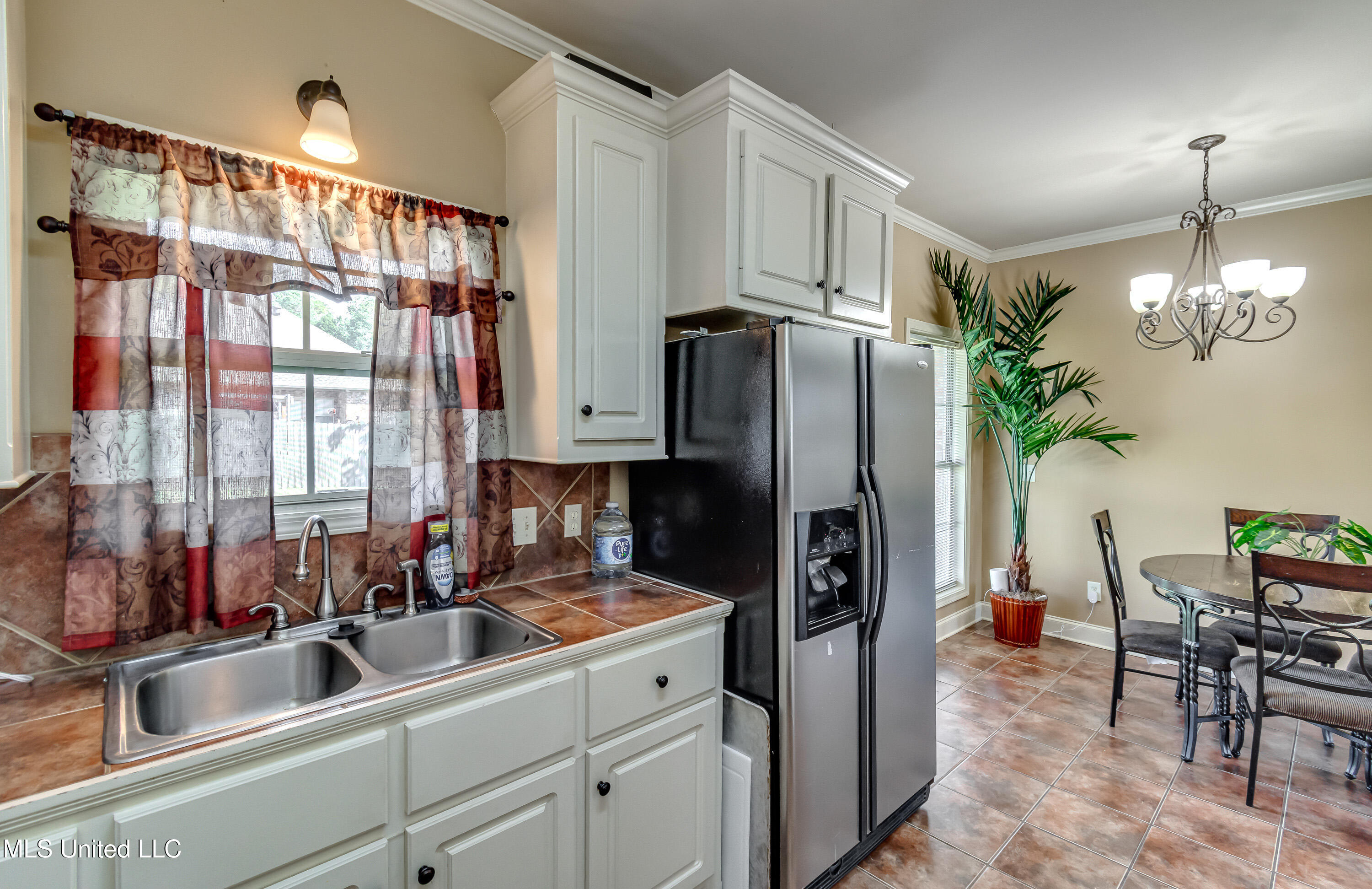 304 Silver Tree Lane Pearl, MS 39208 - Photo 10 of 18 304 Silver Tree Lane-33