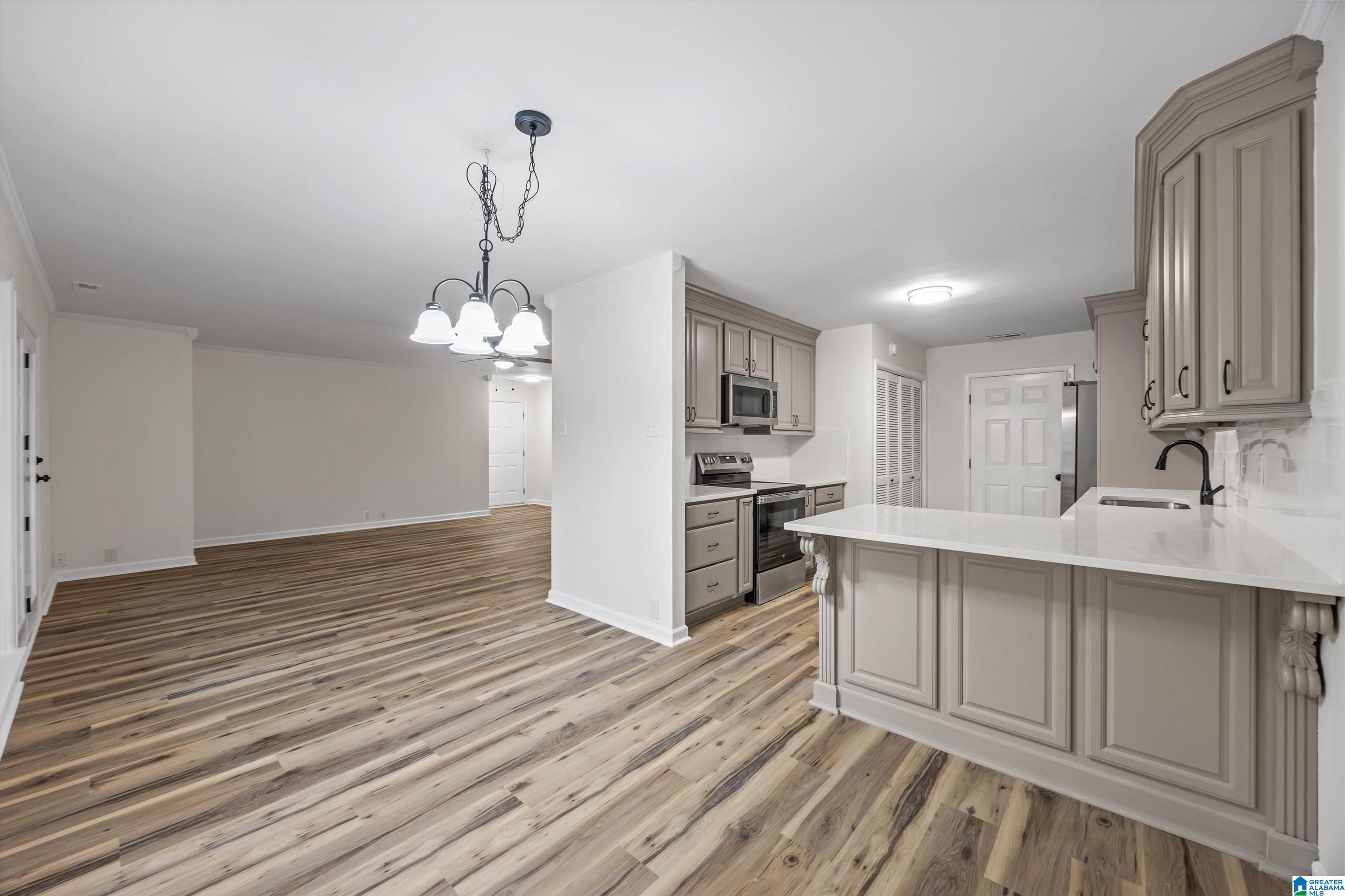 1006 Edwardian Way Cullman, AL 35055 - Photo 9 of 27