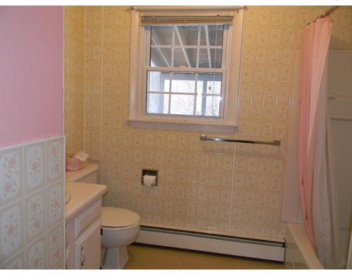 556 Main Street Corinth, ME 04427 - Photo 14 of 25 Bathroom.