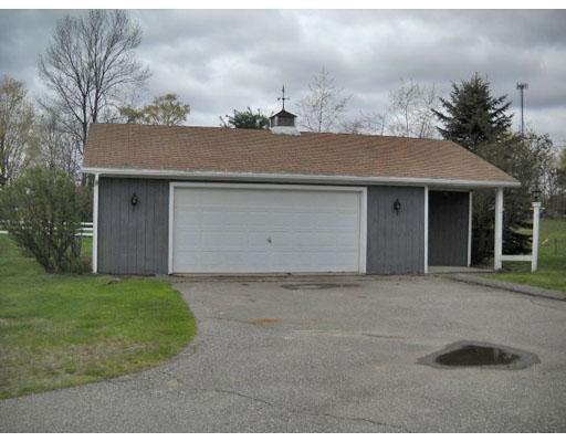 556 Main Street Corinth, ME 04427 - Photo 21 of 25 Parking Lot/Garage.