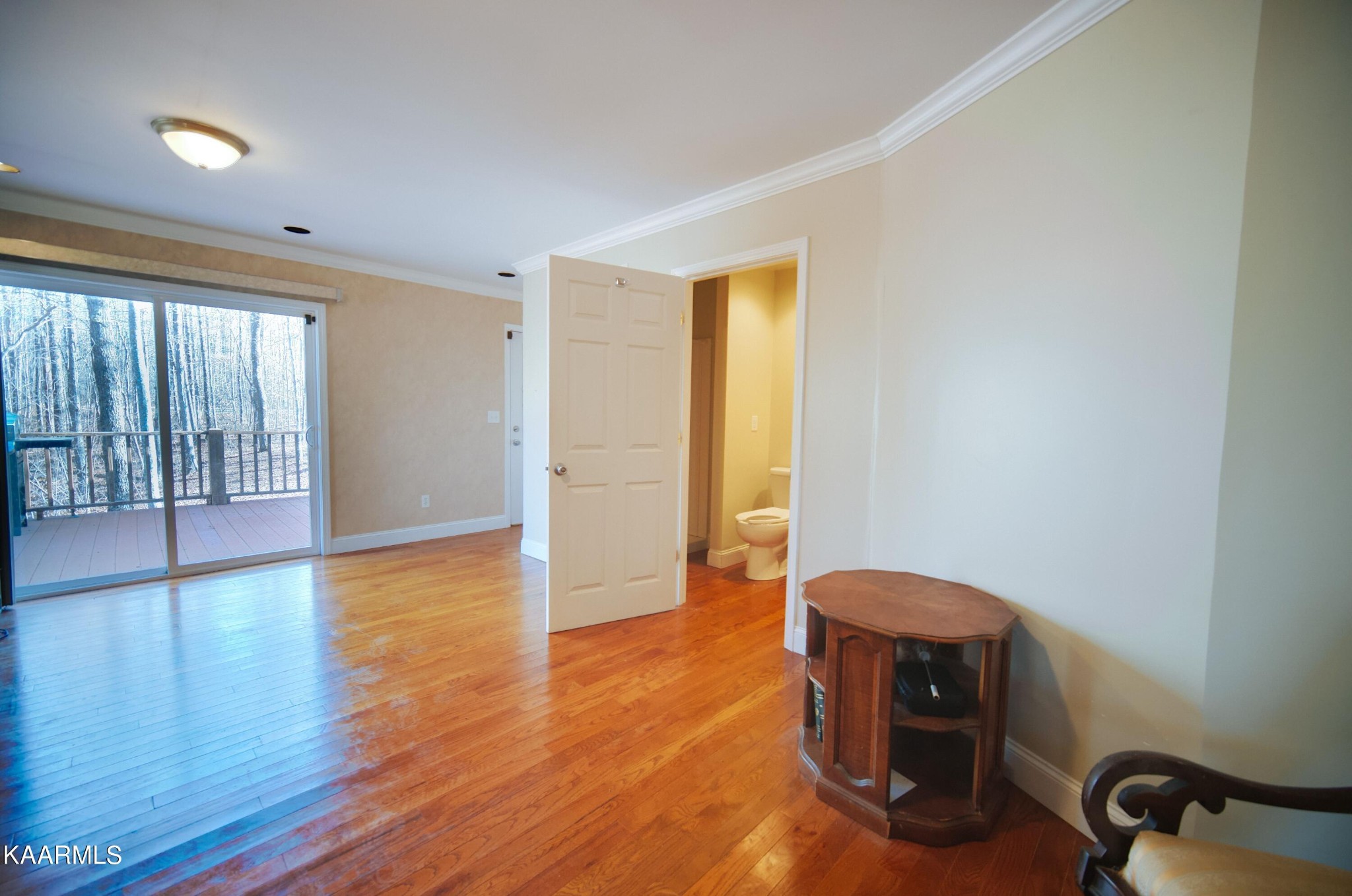 469 E Cove Monterey, TN 38574 - Photo 14 of 34 a view of a room with wooden floor and windows