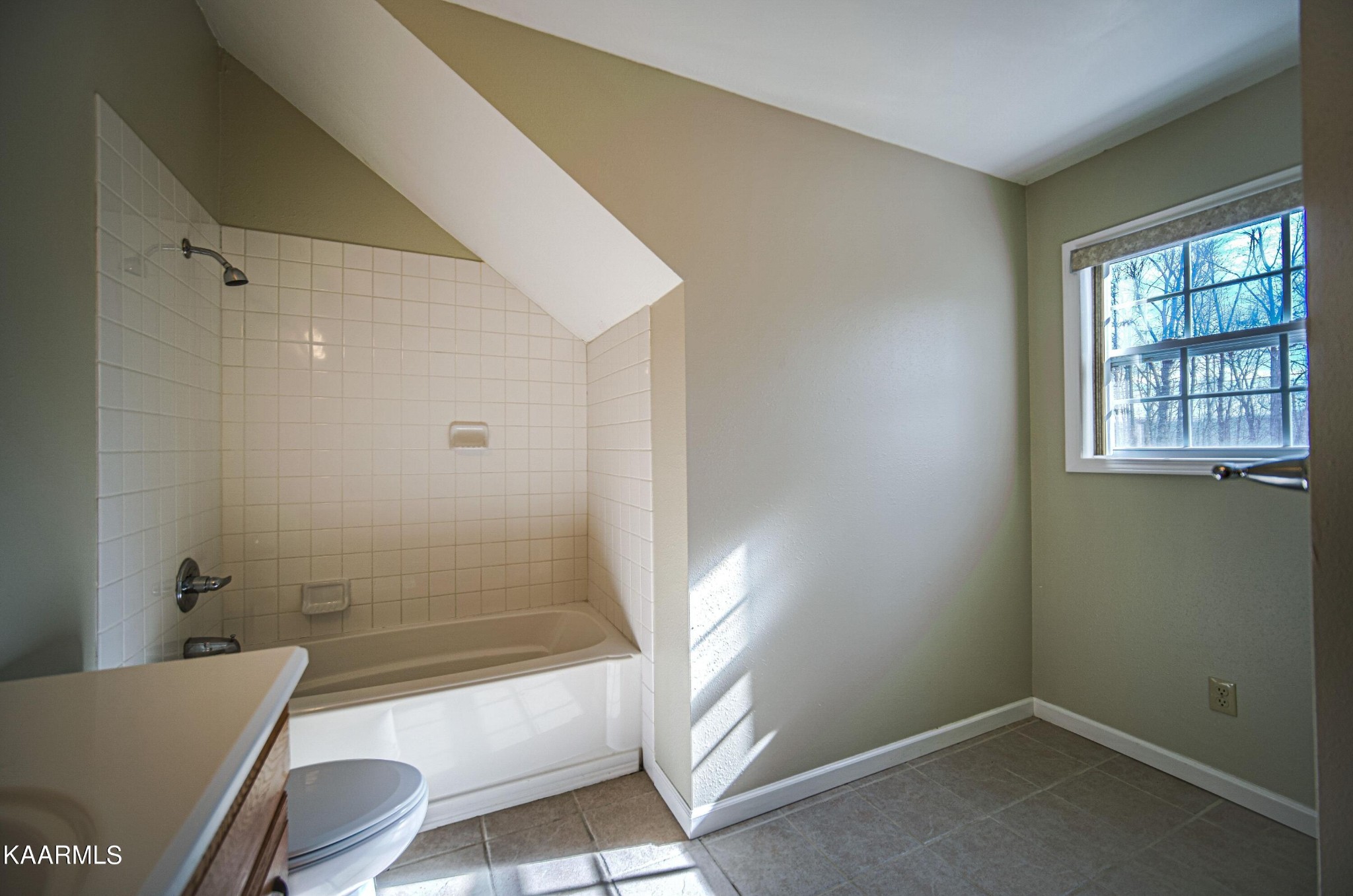 469 E Cove Monterey, TN 38574 - Photo 25 of 34 a bathroom with a bathtub and a shower