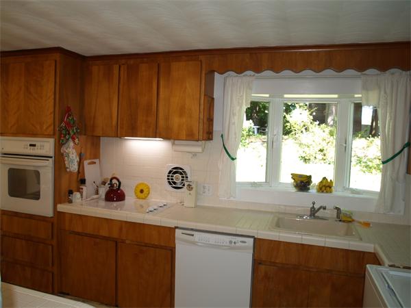 3 Algonquin Road Chelmsford, MA 01824 - Photo 3 of 26