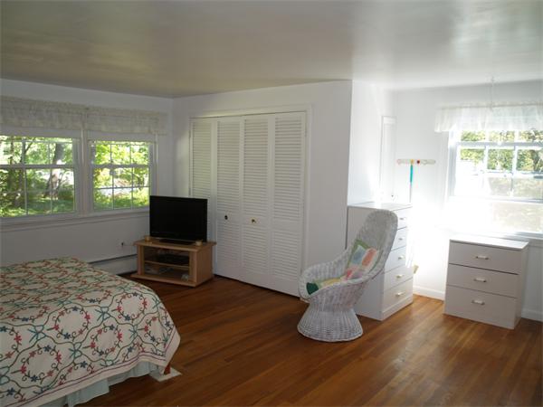 3 Algonquin Road Chelmsford, MA 01824 - Photo 4 of 26