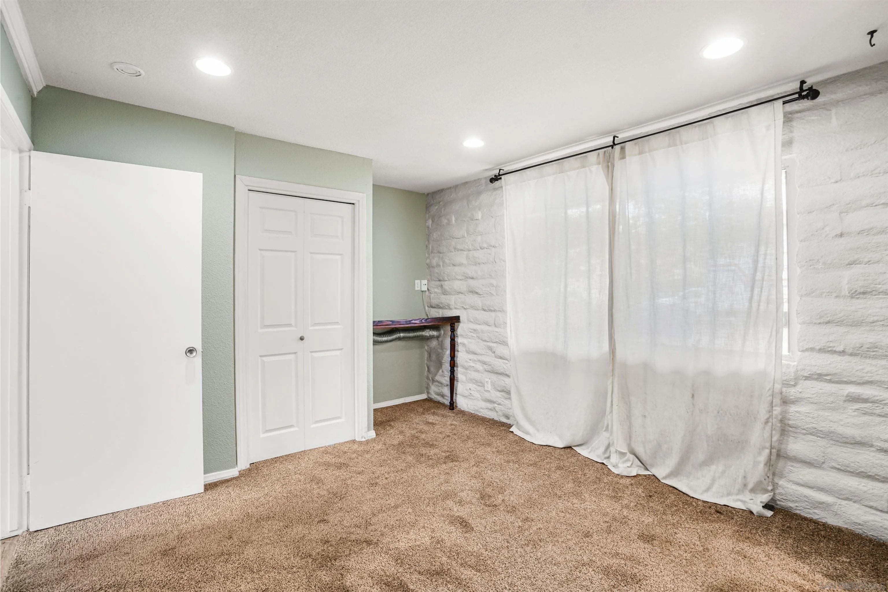 2544 Navarra Drive, Unit 5 Carlsbad, CA 92009 - Photo 31 of 39