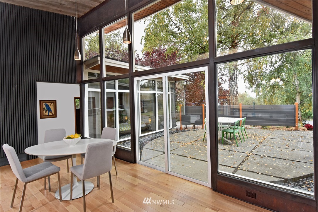 5590 South Langston Road Seattle, WA 98178 - Photo 8 of 25 Gallery Image 8
