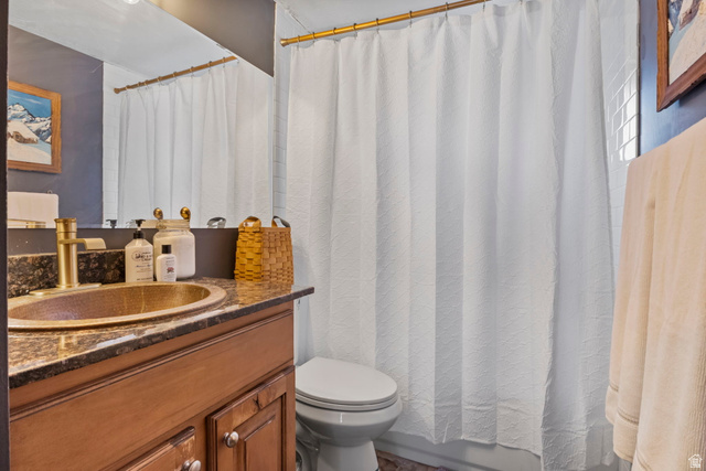 2189 Samak Park Loop, Unit 43 Kamas, UT 84036 - Photo 26 of 48 Full bath with vanity and shower / bath combo