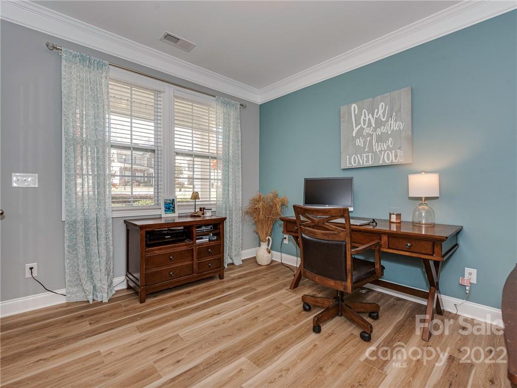 15732 Foreleigh Road Huntersville, NC 28078 - Photo 5 of 39 Gallery Image 5