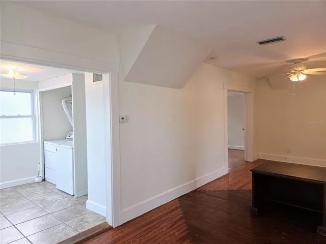 $2,100 | 2808 56th Street South, Unit UPPR, Gulfport, FL 33707