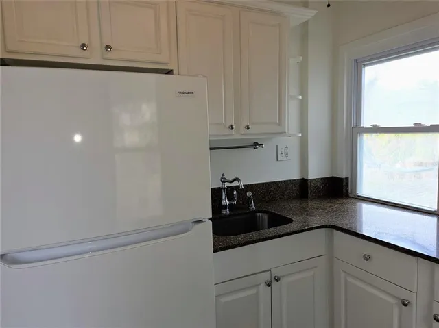 $2,100 | 2808 56th Street South, Unit UPPR, Gulfport, FL 33707