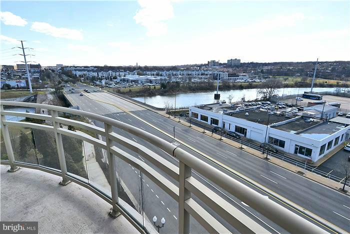 3600 South Glebe Road, Unit 601W Arlington, VA 22202 - Photo 7 of 23 a view of a city