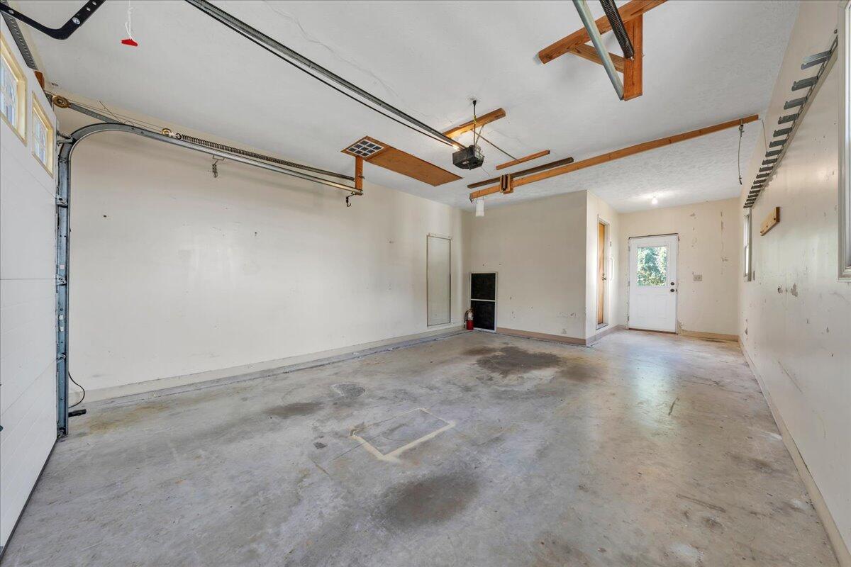 7834 Barrens Road Roanoke, VA 24019 - Photo 19 of 43 19-MIB01304