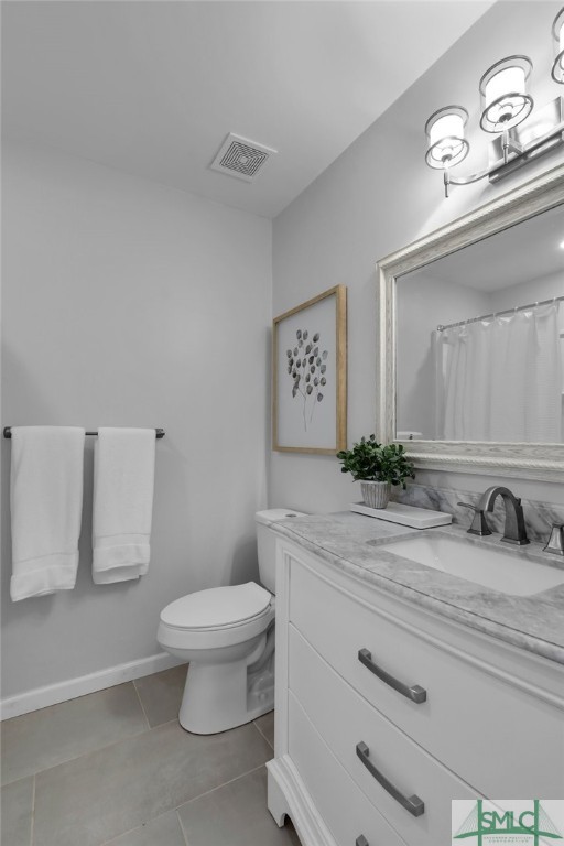 13 Frederick Street Rincon, GA 31326 - Photo 28 of 42 Hall Bath Upstairs