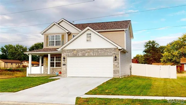 $2,000 | 408 Ganim Drive, Shiloh, IL 62221