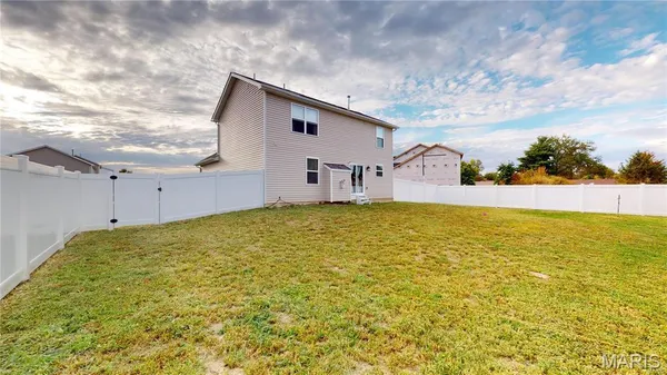 $2,000 | 408 Ganim Drive, Shiloh, IL 62221