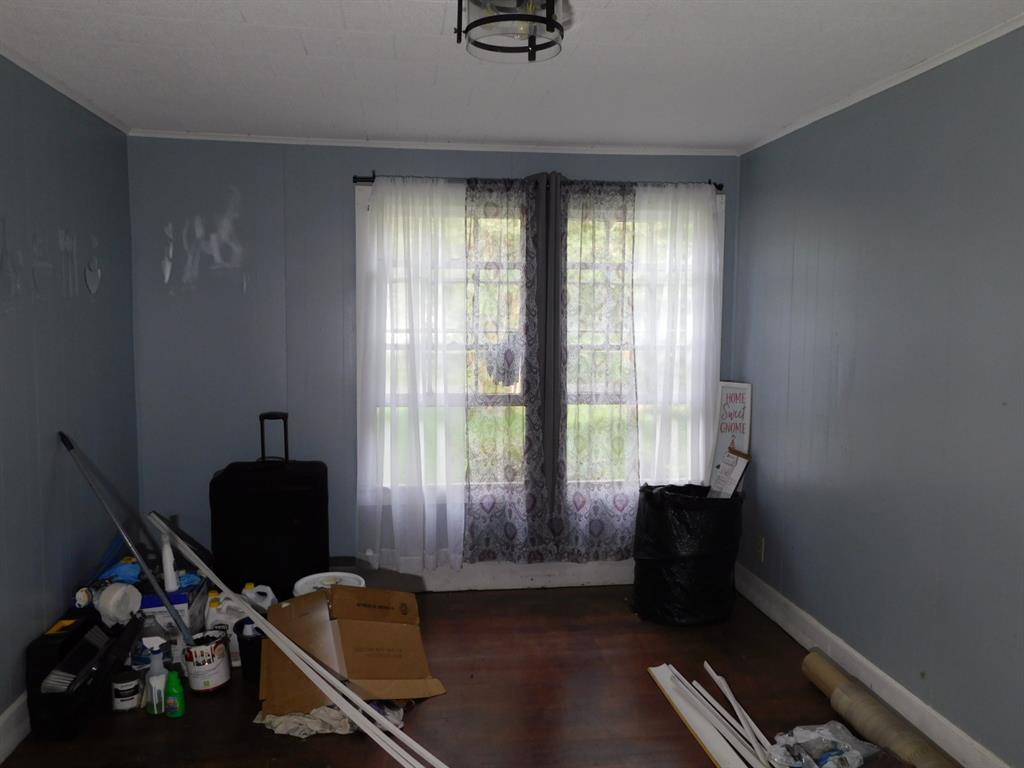 213 3rd Street Springhill, LA 71075 - Photo 6 of 11