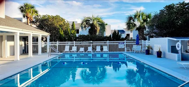 $1,600 | 101 Old Ferry Road, Unit 18C, Shalimar, FL 32579