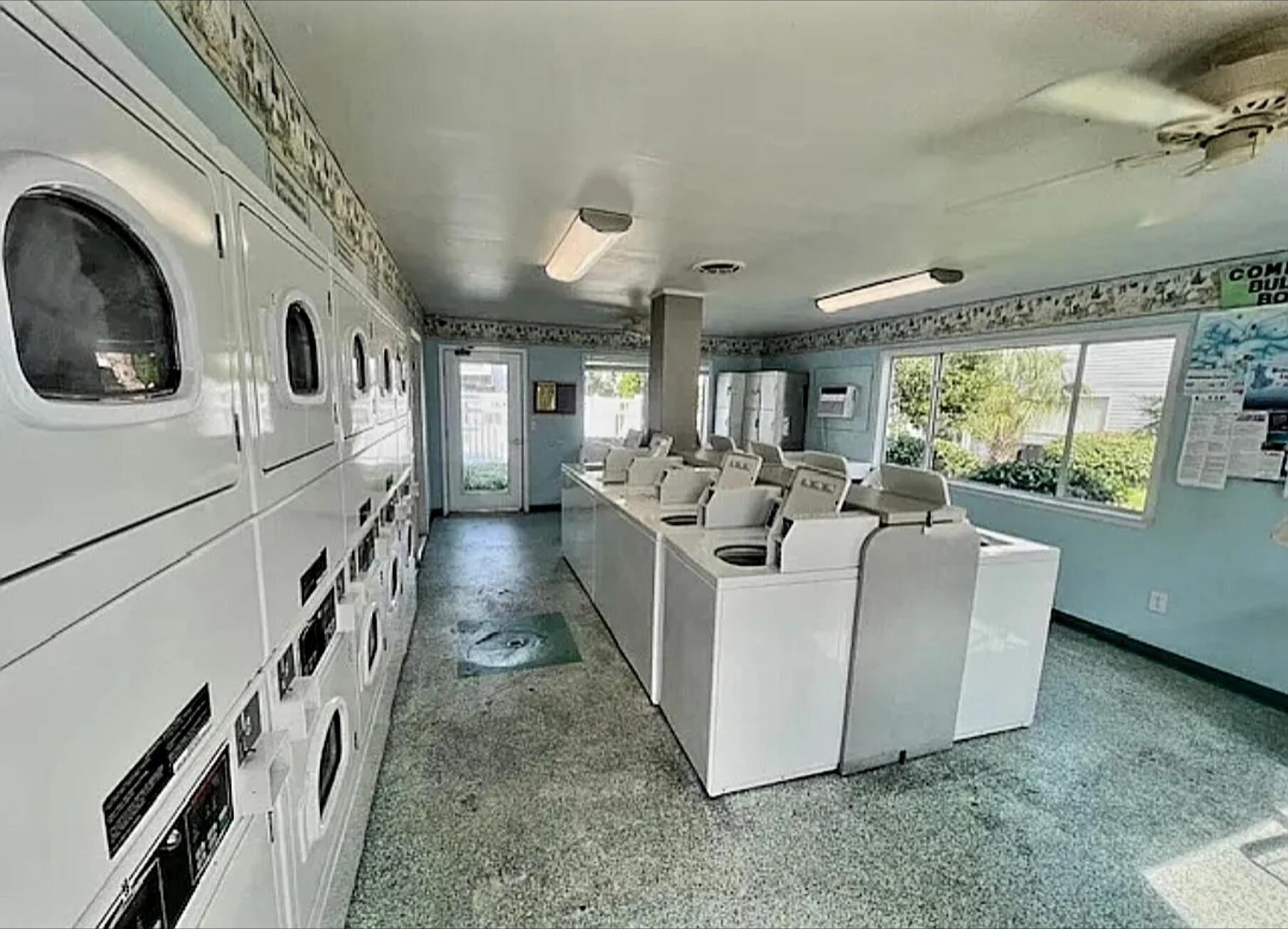 101 Old Ferry Road, Unit 18C Shalimar, FL 32579 - Photo 9 of 9 Community laundry