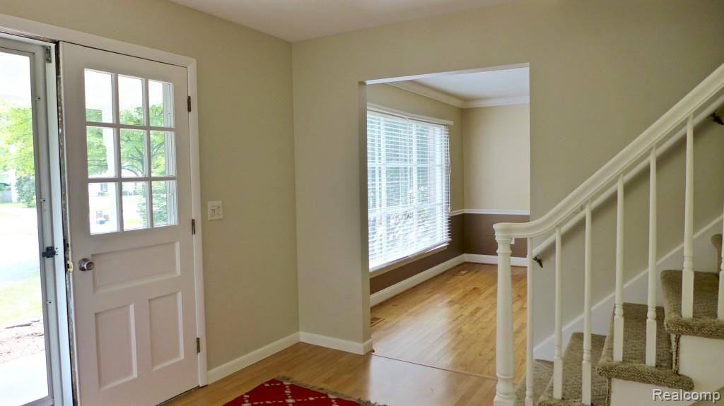 3748 Quarton Road Bloomfield Hills, MI 48302 - Photo 2 of 16 Foyer