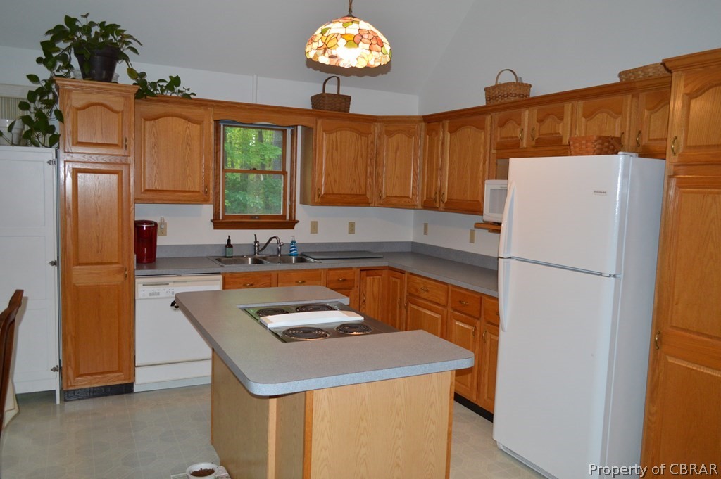 732 Lancelot Drive Reedville, VA 22539 - Photo 9 of 24