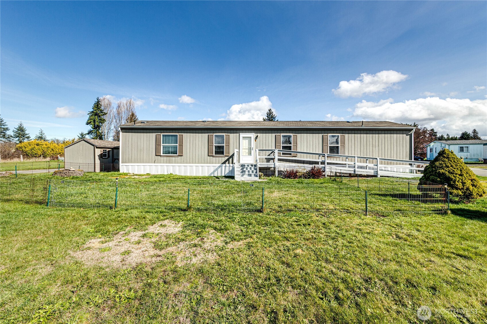 491 Mill Road, Unit 8 Sequim, WA 98382 - Photo 2 of 37