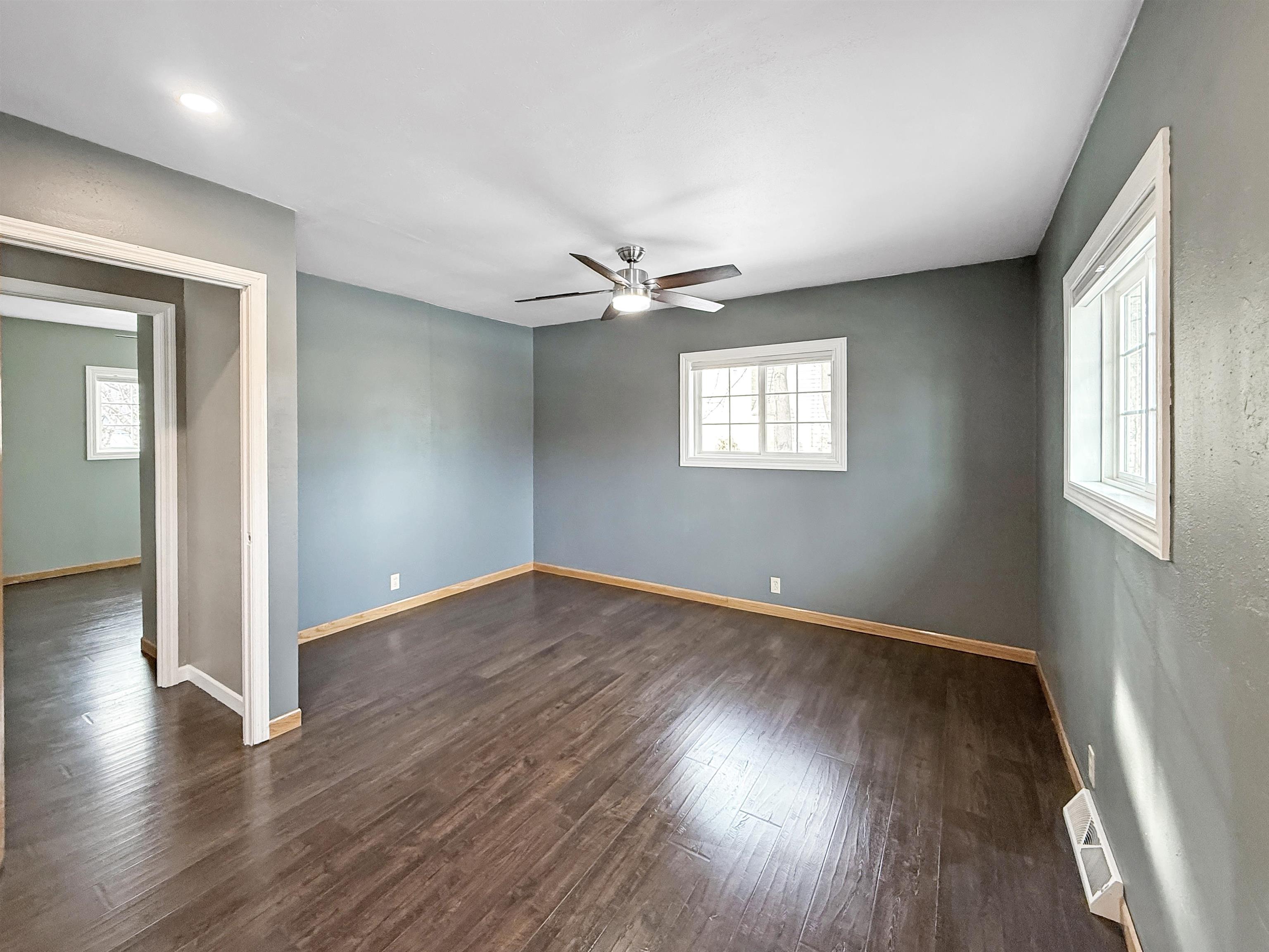 804 John Street Menasha, WI 54952 - Photo 11 of 22