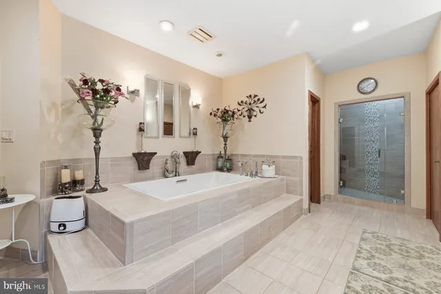 $1,550,000 | 4205 Buckskin Lake Drive, Ellicott City, MD 21042