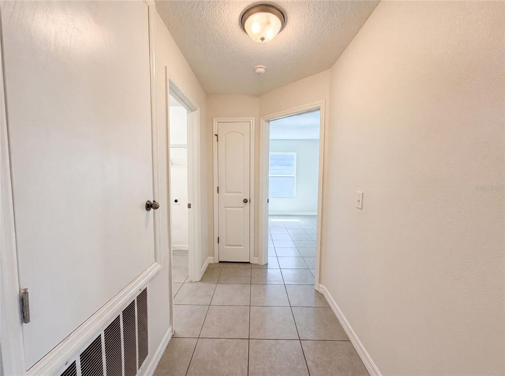 11534 Brighton Knoll Loop Riverview, FL 33579 - Photo 21 of 30
