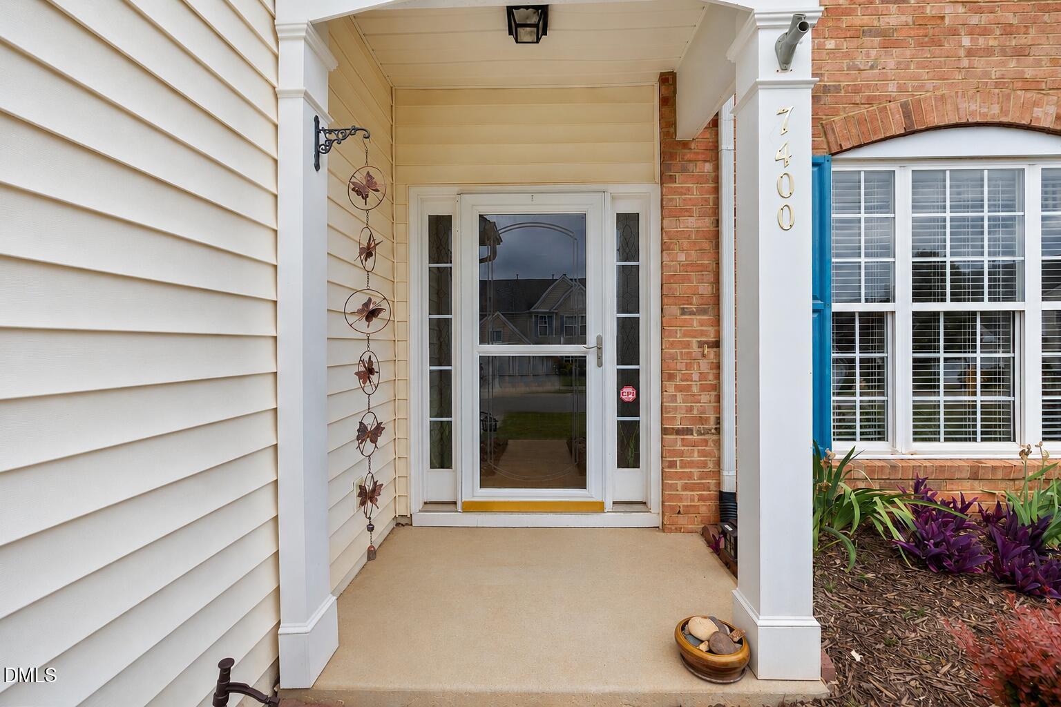 7400 Silver View Lane Raleigh, NC 27613 - Photo 4 of 75
