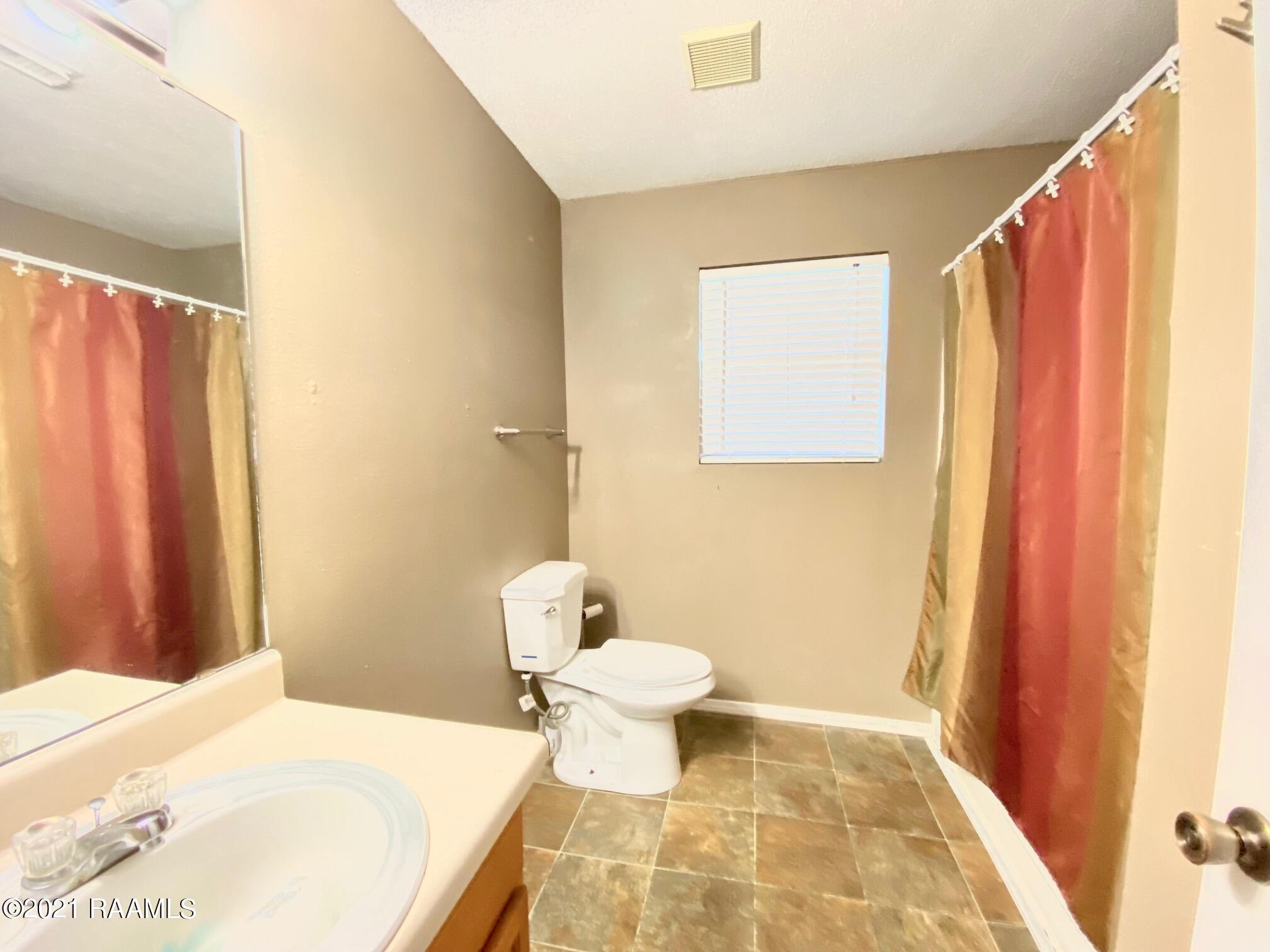 426 Herbert Road Scott, LA 70506 - Photo 15 of 21 Guest Bath