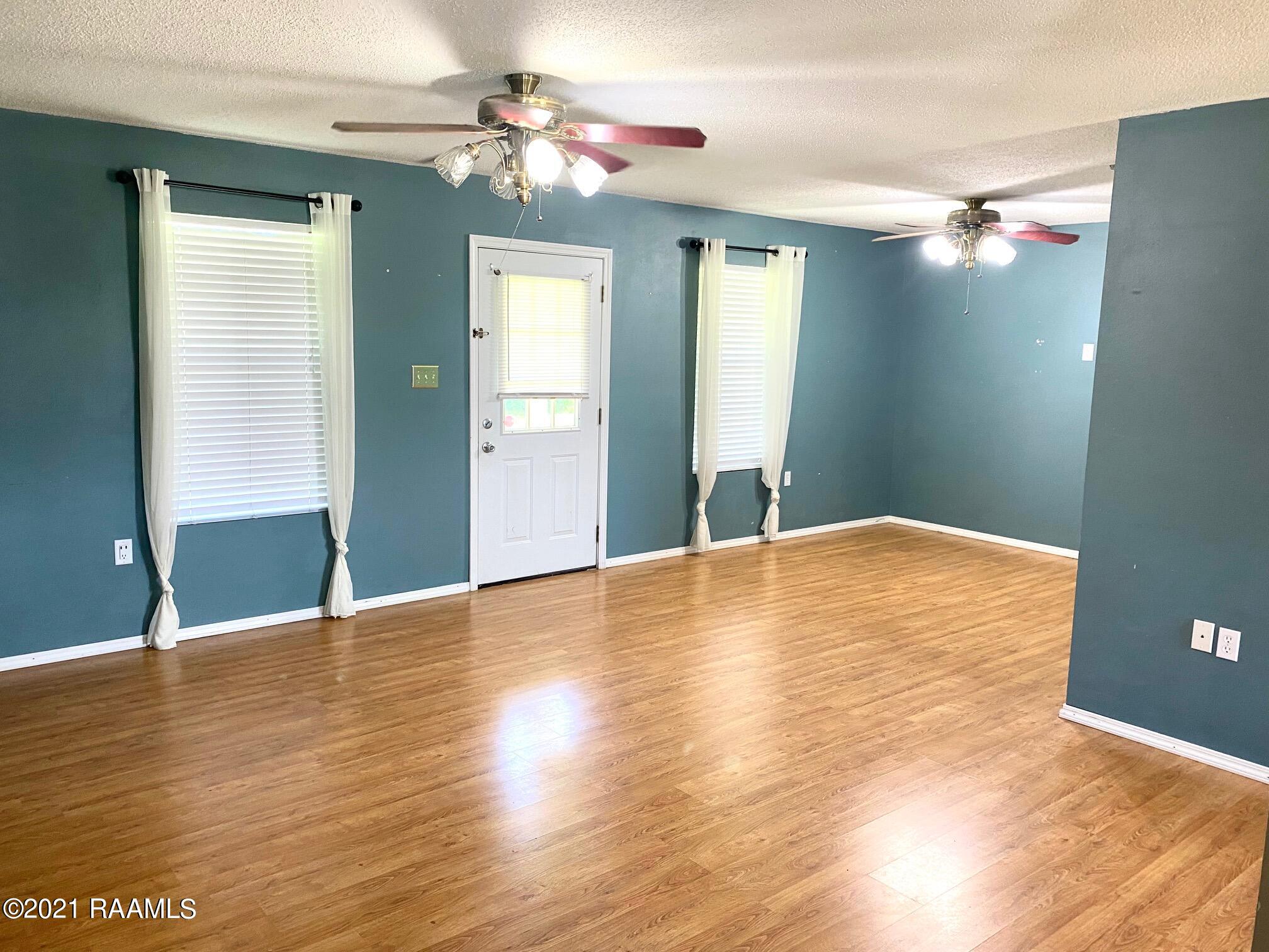 426 Herbert Road Scott, LA 70506 - Photo 6 of 21 Living Room Area