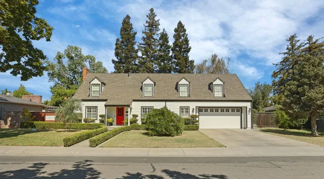front view of house with a yard