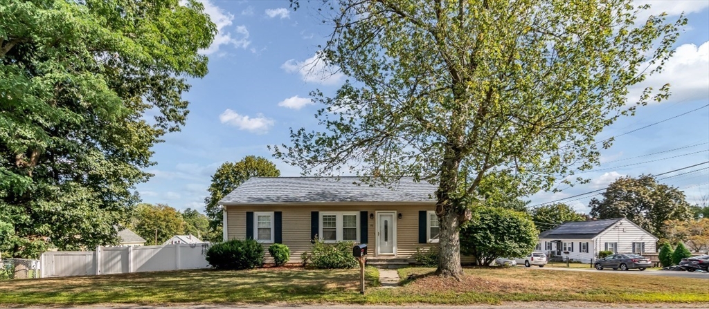 98 Varnum Road Dracut, MA 01826 - Photo 1 of 21 Gallery Image 1